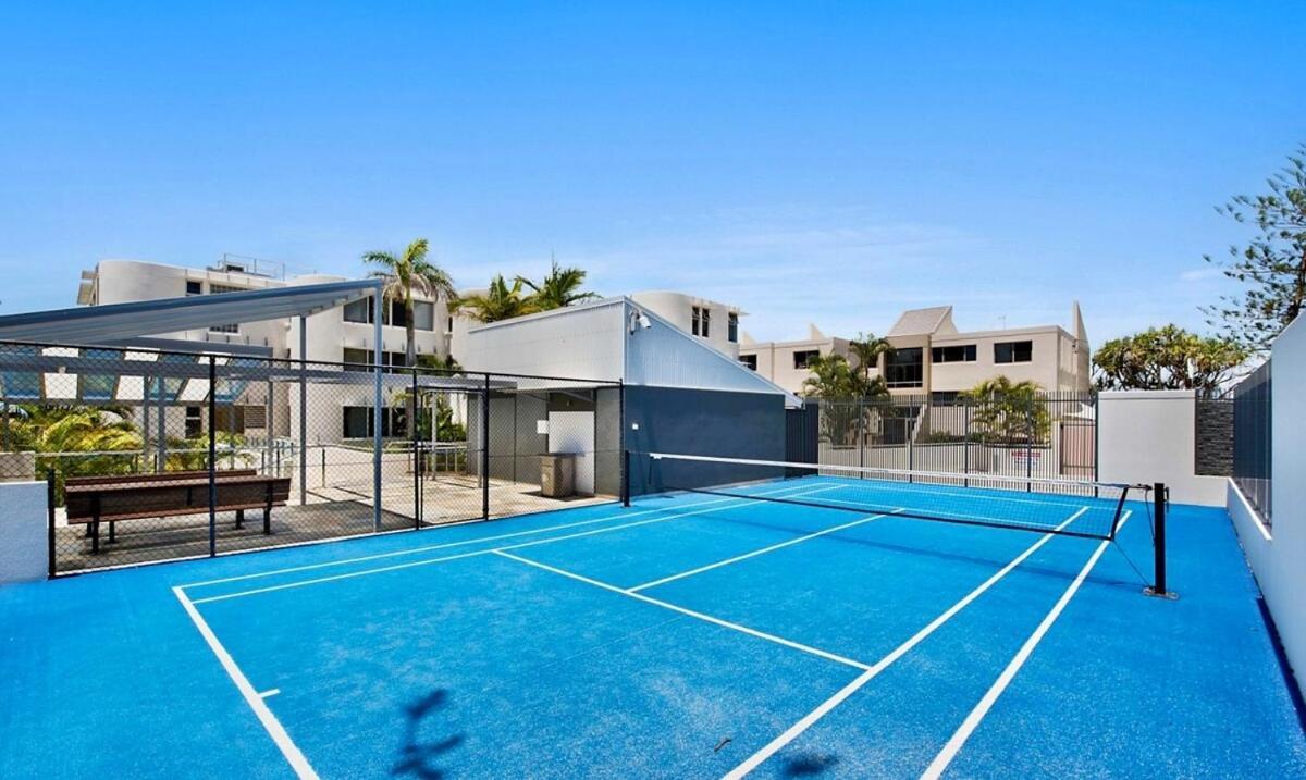Unit 15 Monterey * Caloundra